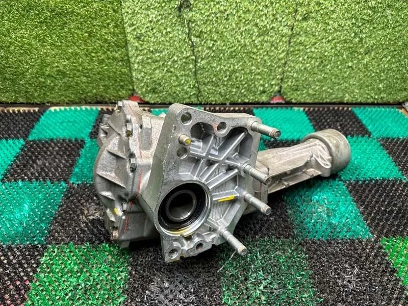 Раздатка редуктор Toyota Highlander 2009-2019 3610048051 U50