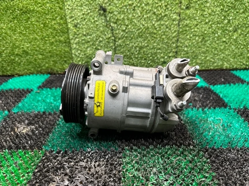 Компрессор кондиционера Land Rover Range Rover 2010-2012 LR010723 L322 508PS