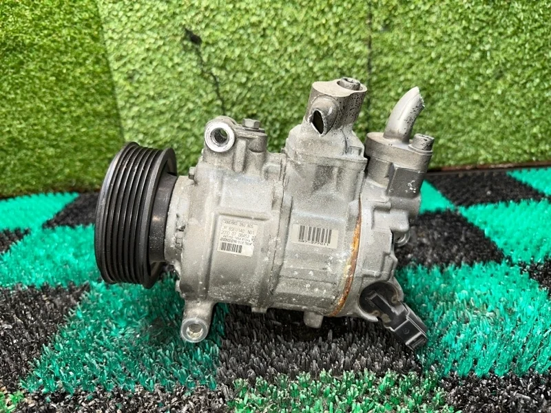 Компрессор кондиционера Audi Q5 2009-2017 8KD260805