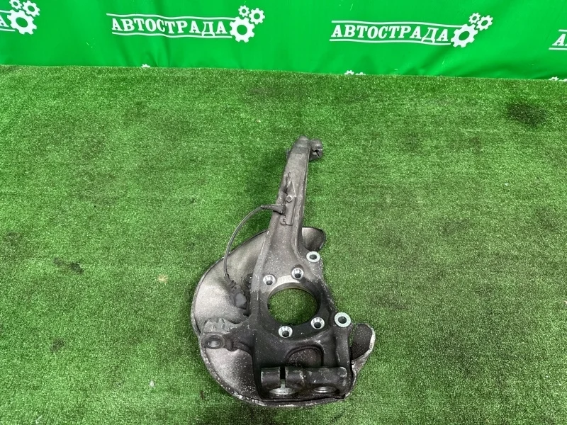 Кулак Audi A6 2010-2017 4G0407242C C7, передний правый