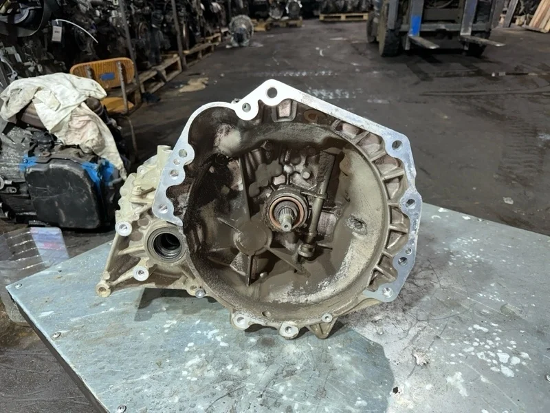 МКПП Suzuki Swift 2003-2011 9520163JA1