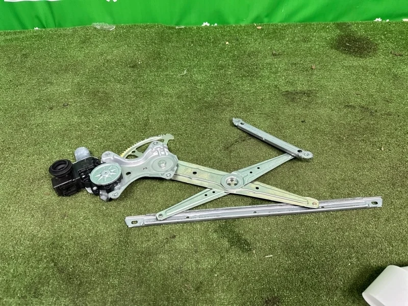 Стеклоподъемник Lexus ES 7 2018-2024 6980178010, задний правый