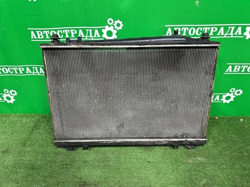 Радиатор двигателя Lexus LS 2008-2017 1640038201