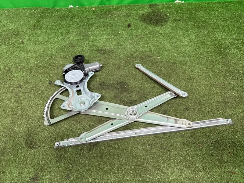 Стеклоподъемник Toyota Land Cruise 2007-2022 6980160080, передний правый