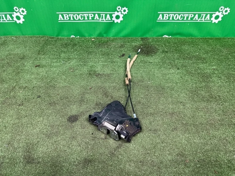 Замок боковой двери Toyota Land Cruiser 2007-2014 6903053090 200, передний правый