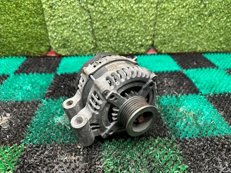 Генератор Land Rover Range Rover 2010-2012 LR011231 L322 508PS