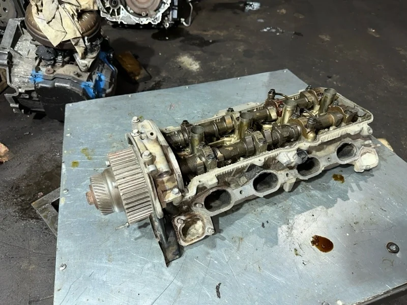 Гбц Toyota 2002-2007 1110159158 3UZ, правый