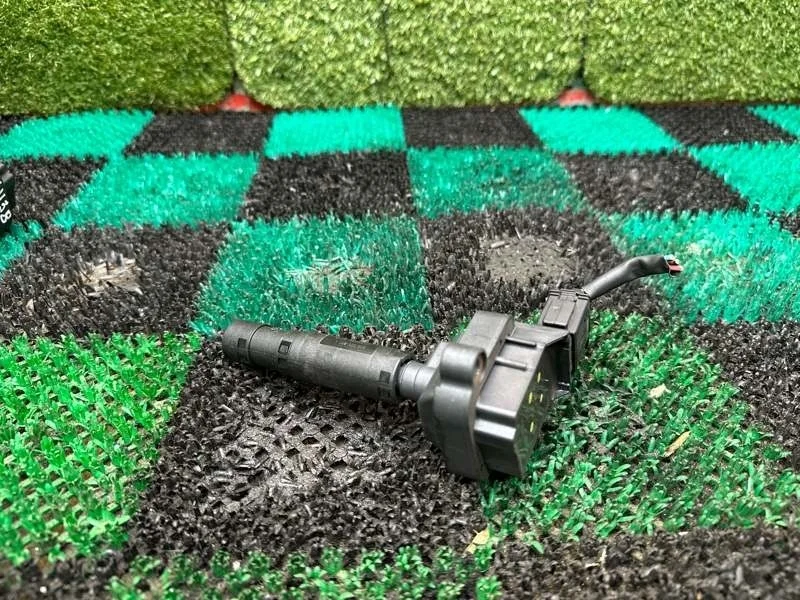 Катушка зажигания Mercedes 2007-2015 A0001502580 271.860