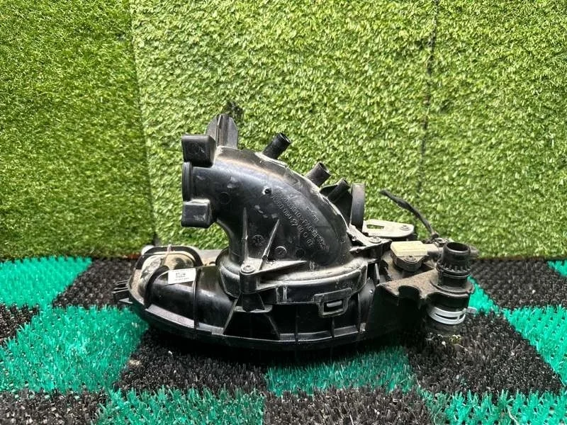 Впускной коллектор Mercedes A 2018-2024 A2600902600 W177 260.920
