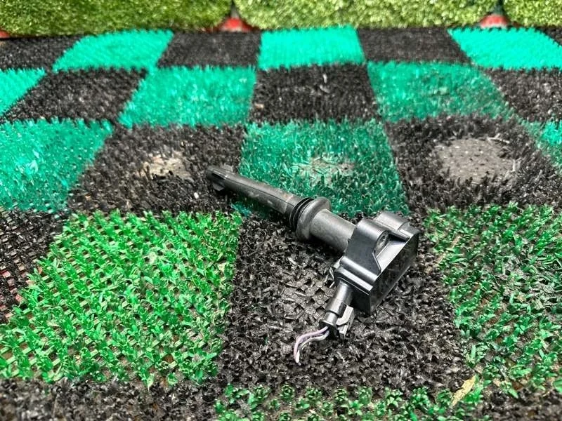 Катушка зажигания Land Rover Range Rover 2010-2012 LR010687 L322 508PS