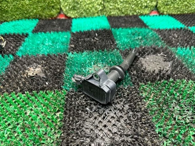 Катушка зажигания Land Rover Range Rover 2010-2012 LR010687 L322 508PS