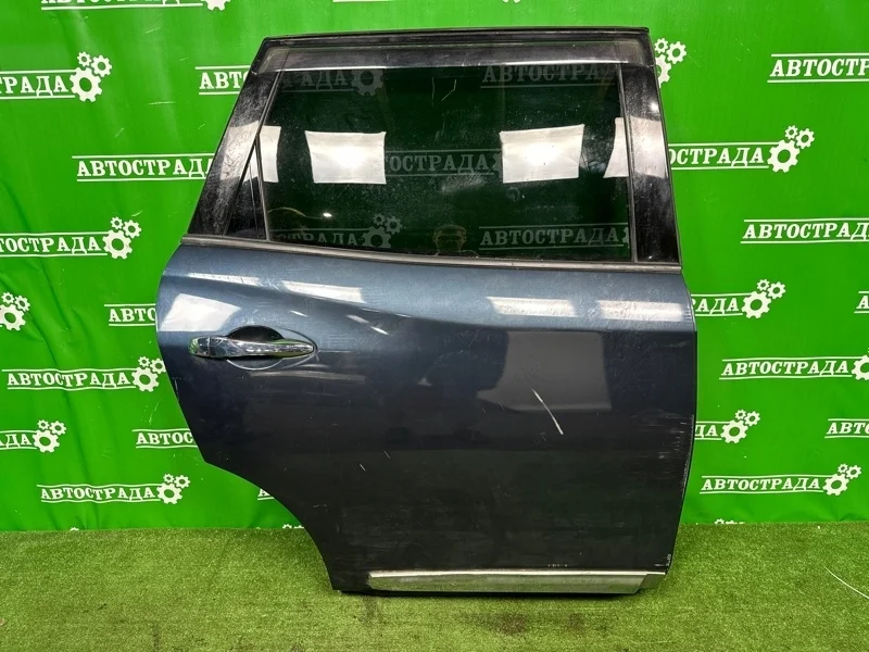 Дверь Nissan Pathfinder 2012-2020 821003KC2A R52, задняя правая