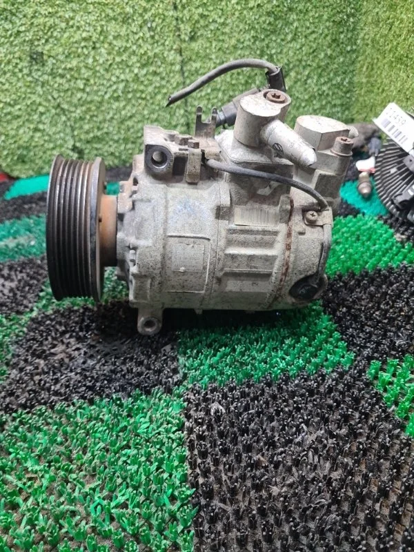 Компрессор кондиционера Volkswagen Touareg 2003-2007 3B0820803C CAS