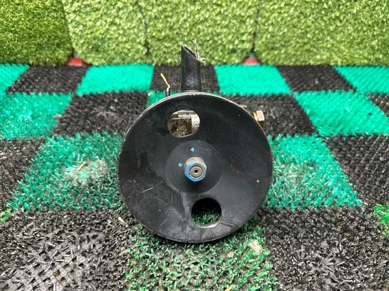 Насос ГУР Hyundai Sonata 2001-2006 5710038100