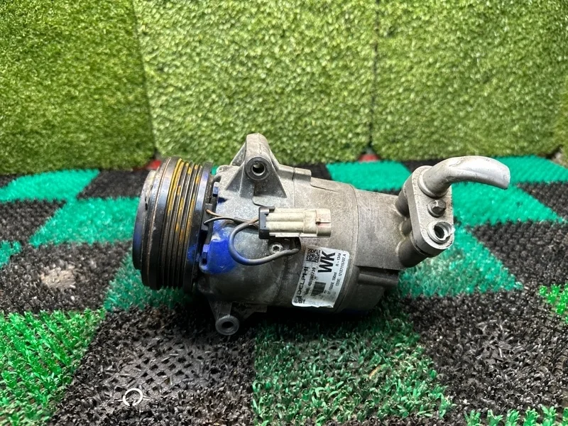 Компрессор кондиционера Opel Astra 2003-2013 13124750 1.8