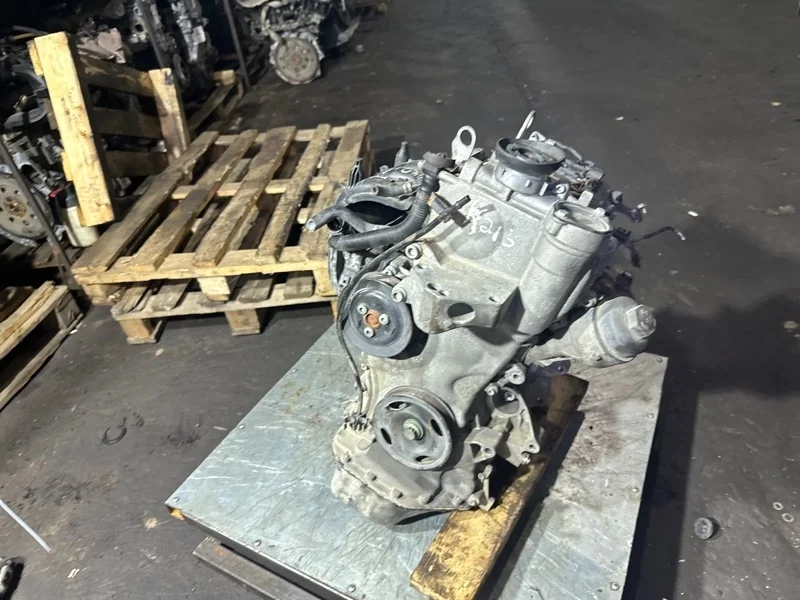 Двигатель Volkswagen Polo 2002-2008 03E100032GX AZQ