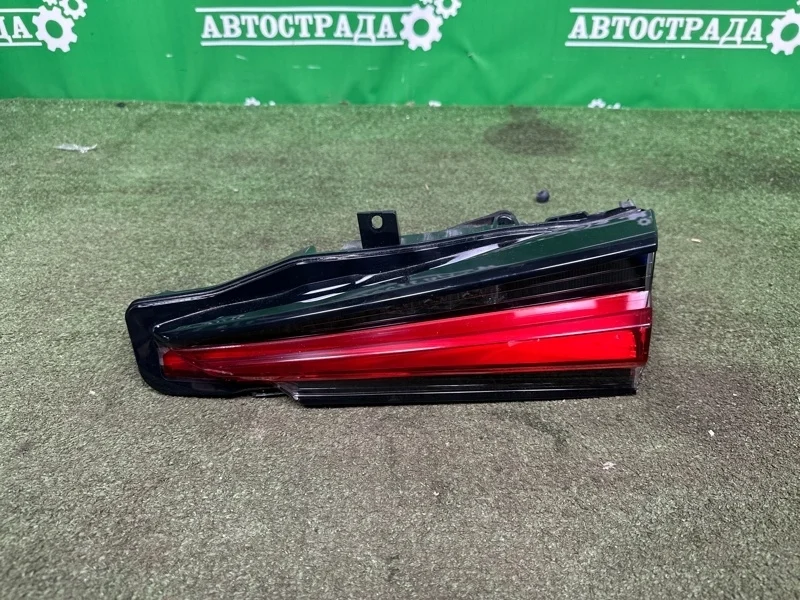 Фонарь Lexus NX 2017-2021 8158078040, задний правый