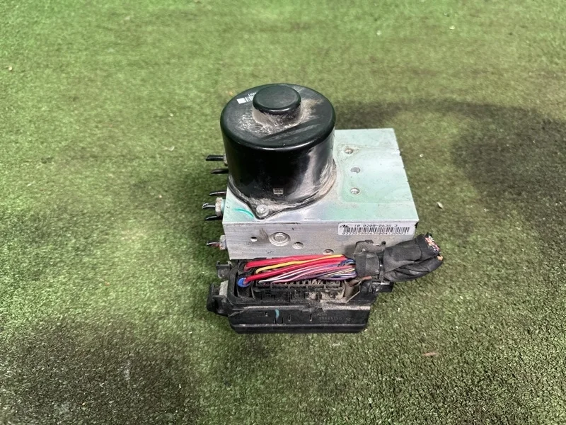 Блок ABS Mercedes Gl A1645458232 X164