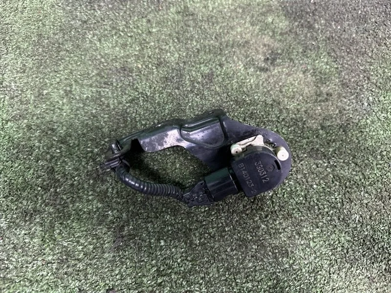 Датчик положения кузова Lexus Es 6 2012-2017 8940733050