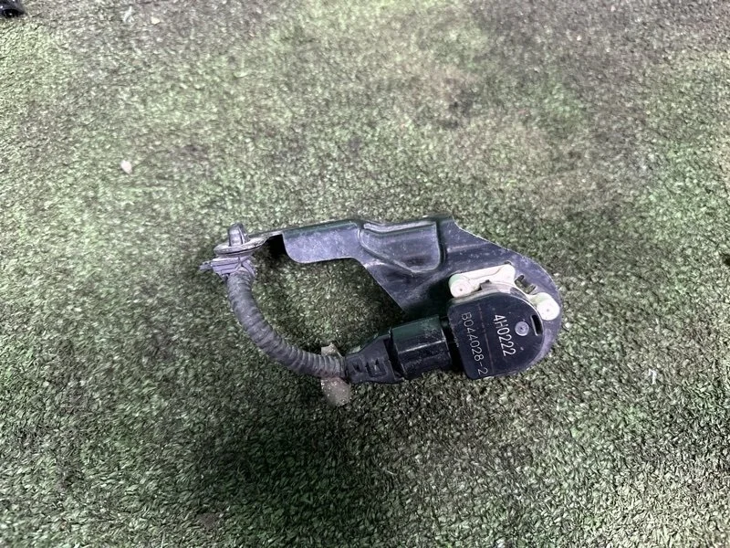 Датчик положения кузова Lexus Es 6 2012-2017 8940733050