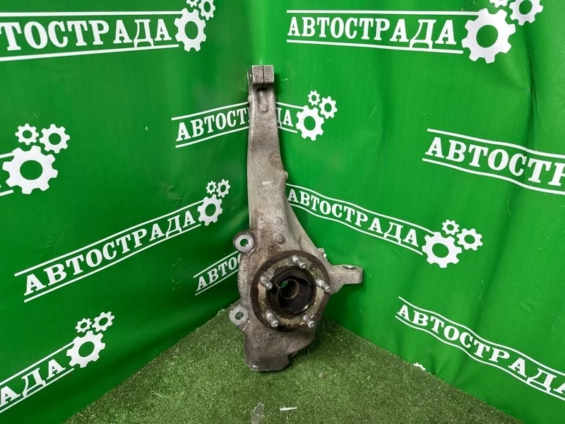 Кулак Land Rover Range Rover 2013-2022 LR040118, передний правый