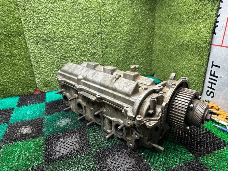 Гбц Toyota 2002-2007 1110159158 3UZ, правый