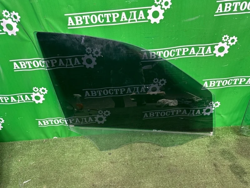 Стекло двери Mercedes Gl 2012-2019 A1667251410 X166, переднее правое