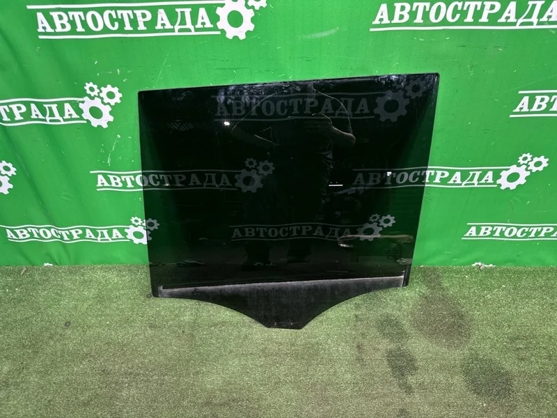 Стекло двери Mercedes Gl 2012-2019 A1667352310 X166, заднее левое