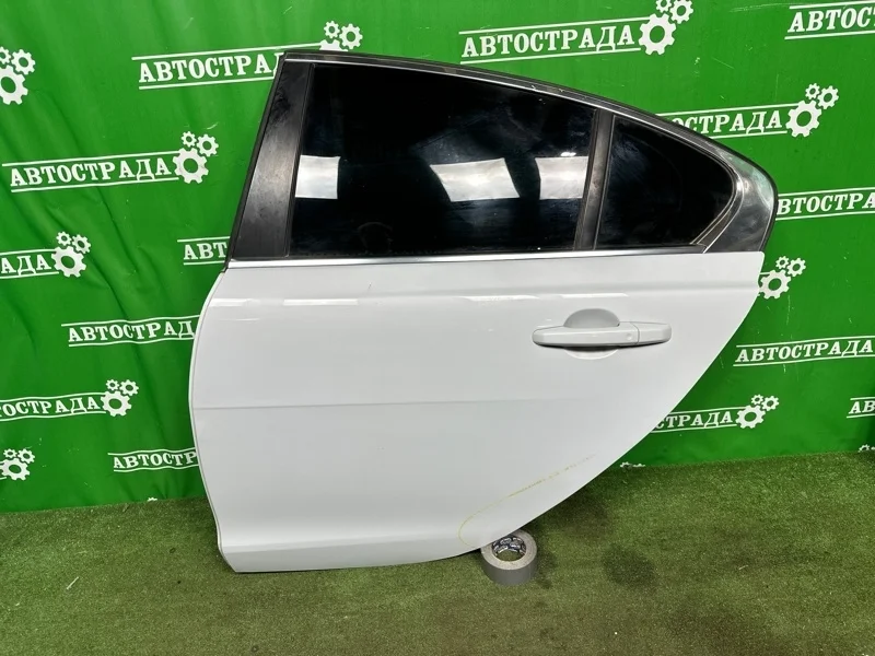 Дверь Jaguar Xe 2015-2021 T4N2635, задняя левая