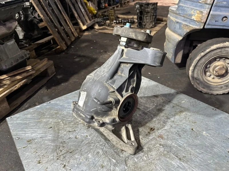 Редуктор Mercedes GL A1663501414 X166 278.928, задний