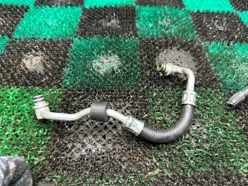 Патрубок системы охлаждения Mercedes A2782000800