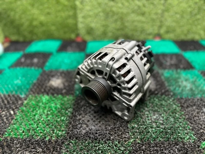 Генератор Mercedes GL 2012-2019 A0141540902 X166 278.928