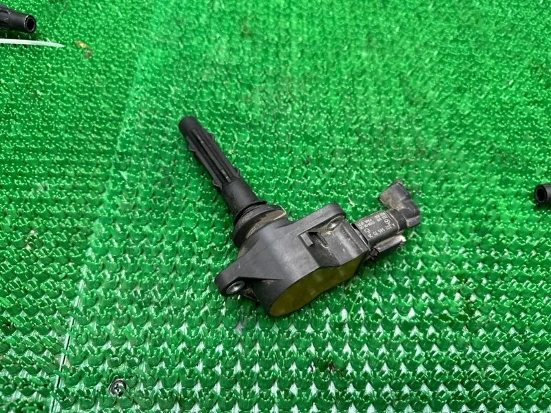 Катушка зажигания Mercedes 2002-2017 A0001502780