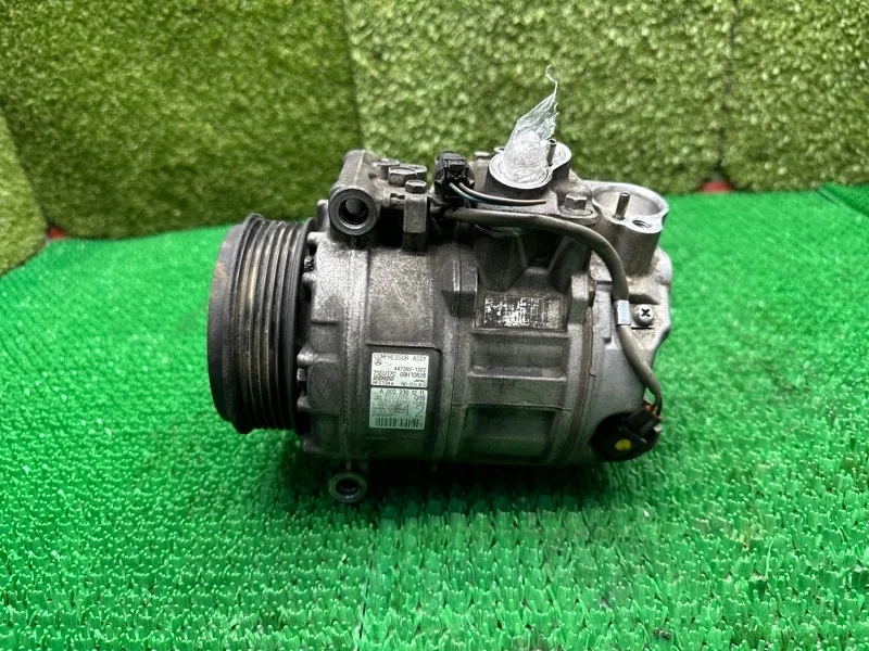 Компрессор кондиционера Mercedes S A0022301211 W221