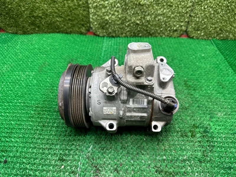 Компрессор кондиционера Lexus Ls460 2006-2017 8831050160