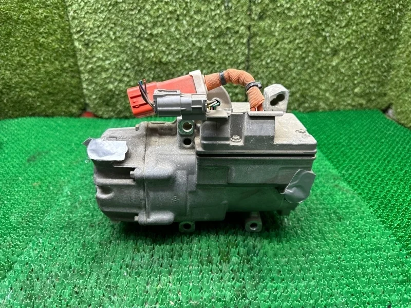 Компрессор кондиционера Lexus Ls600 2012-2017 8837050020