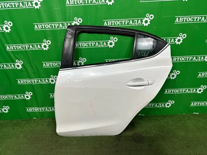 Дверь Mazda 3 2013-2019 BJY07302XF BM, задняя левая