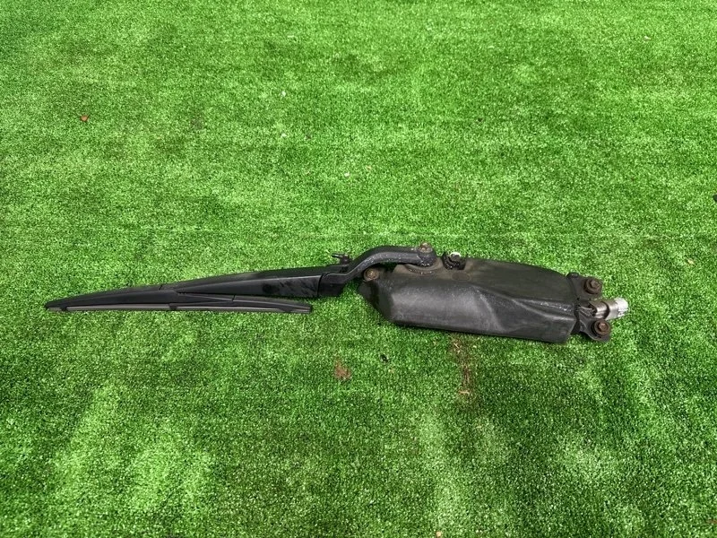 Моторчик дворника Lexus GX460 2008-2022 8513060270, задний