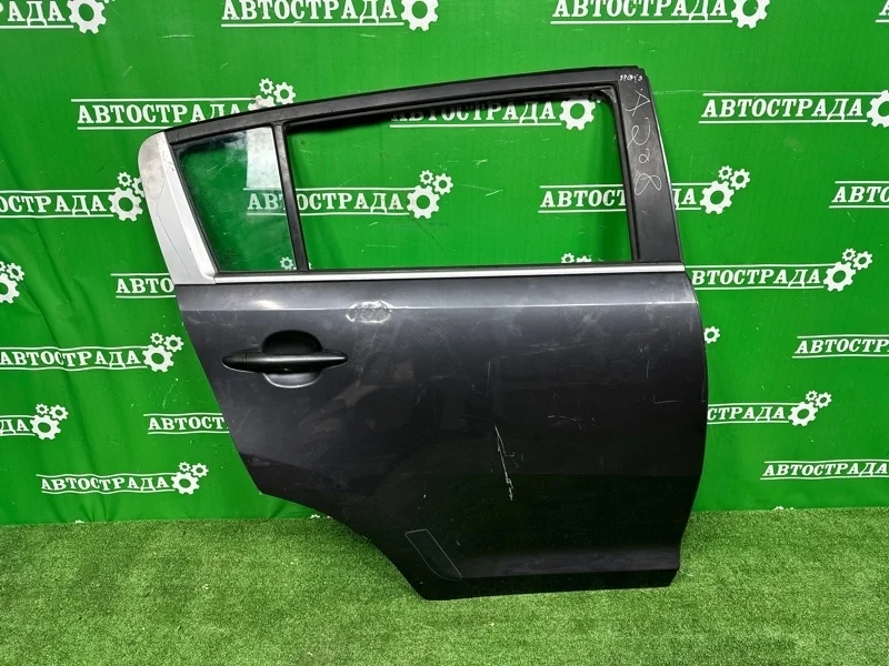 Дверь Kia Sportage 2010-2016 770043W000, задняя правая