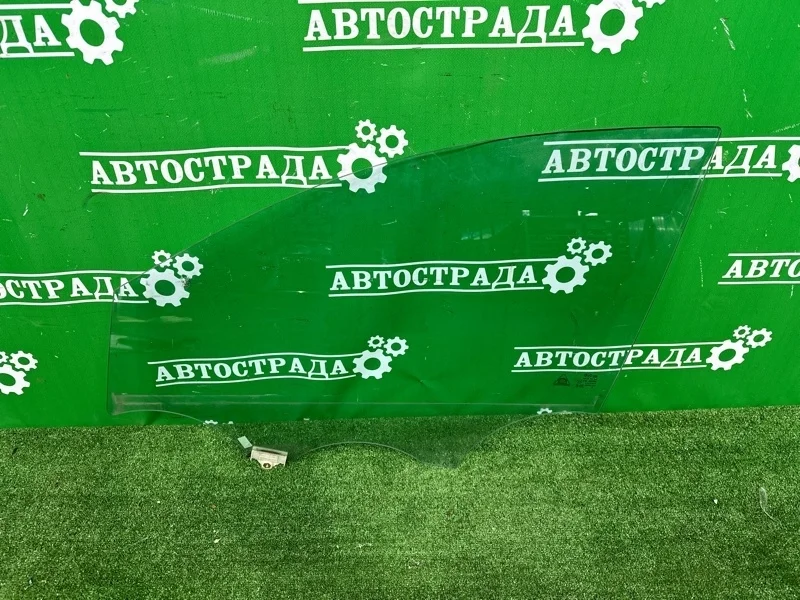 Стекло двери Kia Sorento 2014-2020 82410C5010, переднее левое