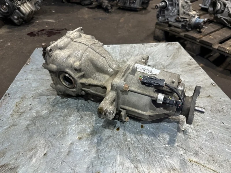 Редуктор Hyundai Tucson 2009-2015 530003B600, задний