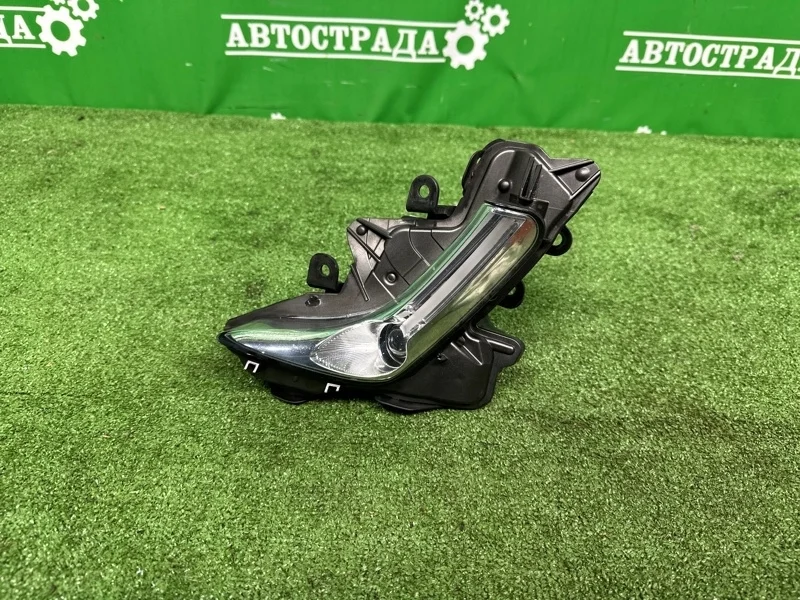 Фара противотуманная Lexus LS 2012-2017 8121050100, правая