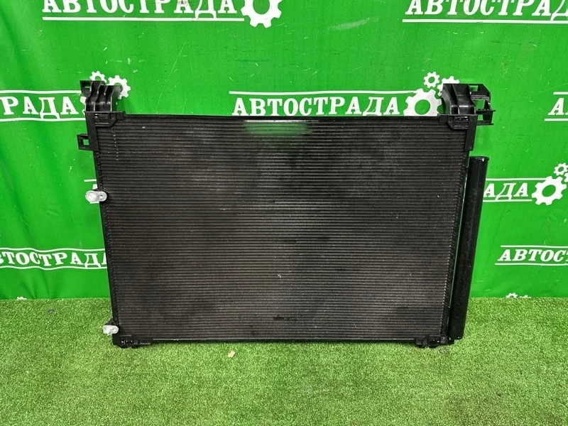 Радиатор кондиционера Lexus RX 2015-2022 8846048230 8AR FTS