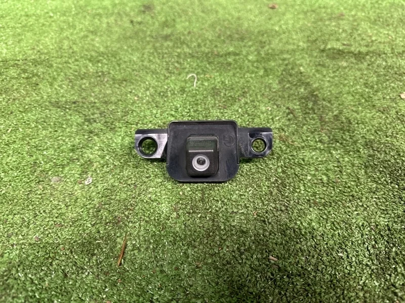 Камера заднего вида Lexus GS 2012-2015 8679030150