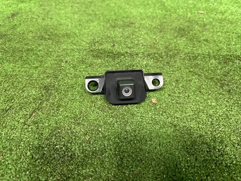 Камера заднего вида Lexus GS 2012-2015 8679030150