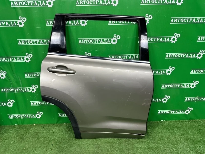 Дверь Toyota Highlander 2013-2019 670030E110 U50, задняя правая
