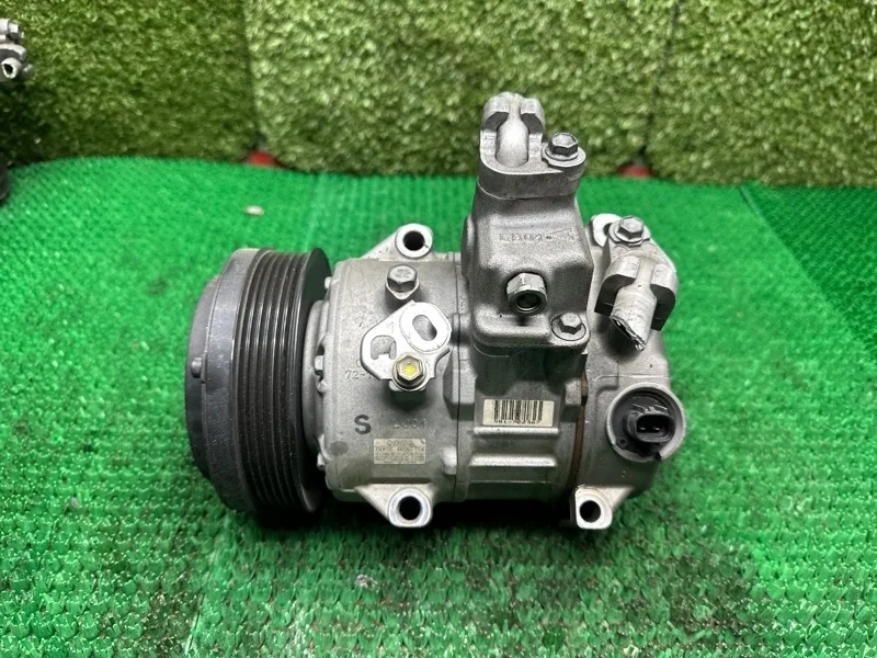 Компрессор кондиционера Lexus Ls460 2006-2017 8831050160