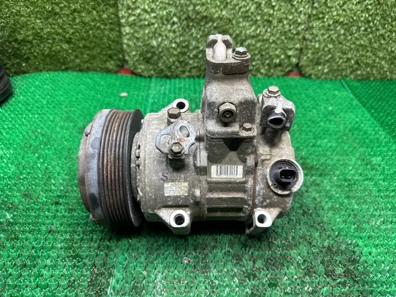 Компрессор кондиционера Lexus Ls460 2006-2017 8831050160