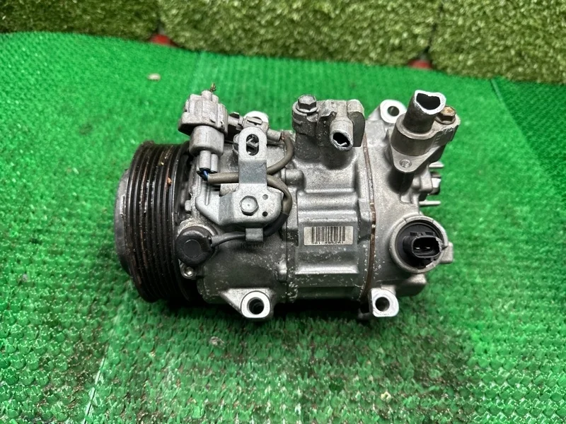 Компрессор кондиционера Lexus Is250 2013-2016 883203A440