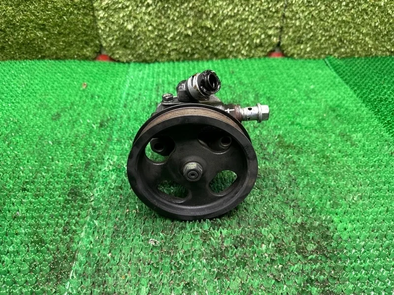 Насос ГУР Lexus Gx470 2002-2009 4432035610